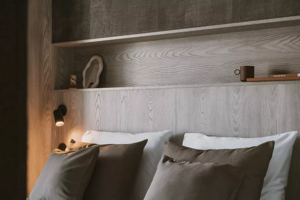 Apartament deluxe z 2 sypialnią  z widokiem na morze