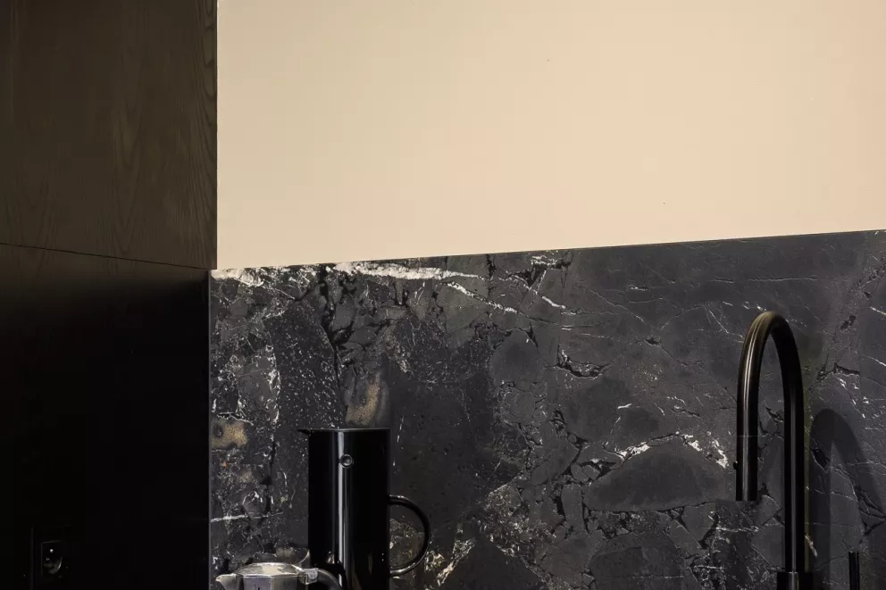 Apartament deluxe z 1 sypialnią  z widokiem na morze